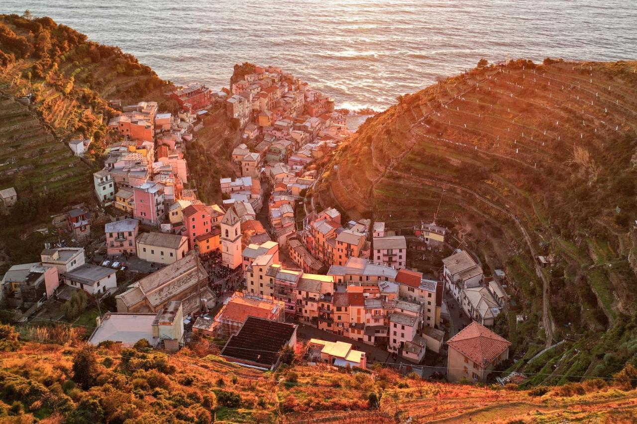 L' Attico Giallo Oro Di Giulia Manarola Exteriér fotografie